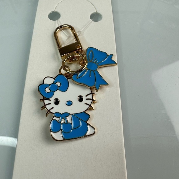Accessories - ‼️5/$25‼️ Kitty Blue Keychain/Bag Charm